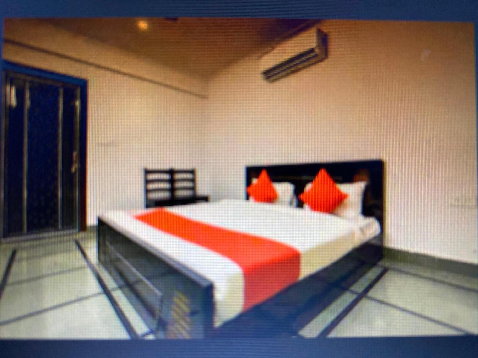 Hotel O Prayag Villa Prayagraj Exterior foto
